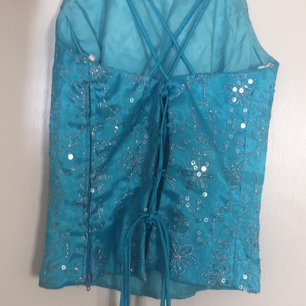 Beautiful two piece sequined prom dress - Picture 6 of 7